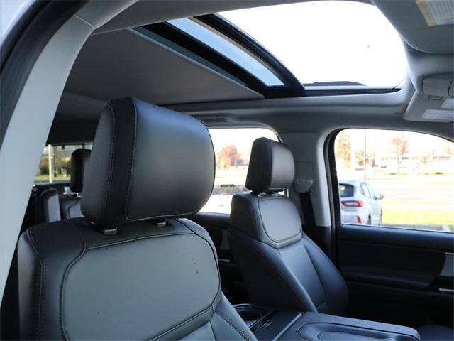 new 2025 Ford Expedition car, priced at $73,340