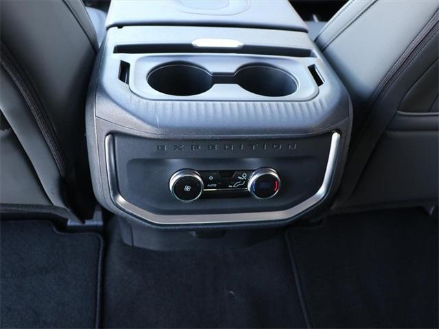 new 2025 Ford Expedition car, priced at $73,340