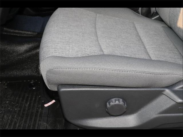 new 2025 Ford F-450 car, priced at $75,215