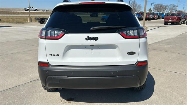 used 2023 Jeep Cherokee car, priced at $35,290