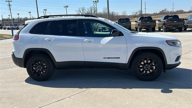 used 2023 Jeep Cherokee car, priced at $33,790