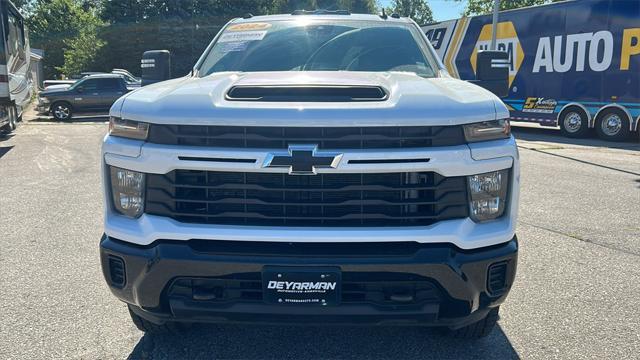 used 2024 Chevrolet Silverado 2500 car, priced at $50,690