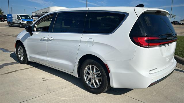 used 2024 Chrysler Pacifica car, priced at $40,490