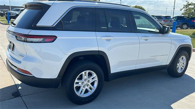 used 2022 Jeep Grand Cherokee car, priced at $36,390