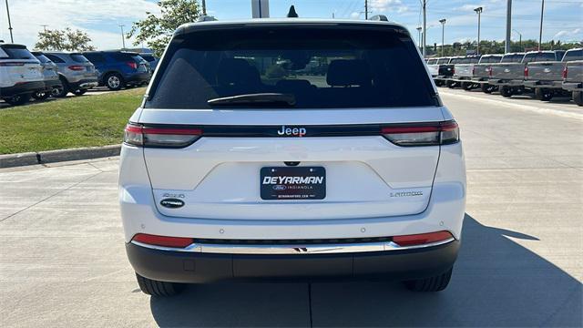 used 2022 Jeep Grand Cherokee car, priced at $36,390