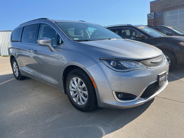 used 2017 Chrysler Pacifica car, priced at $16,290