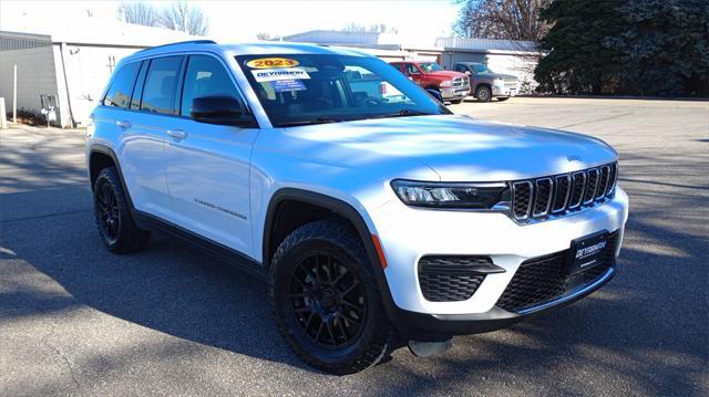 used 2023 Jeep Grand Cherokee car, priced at $32,490