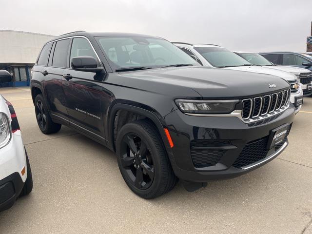 used 2023 Jeep Grand Cherokee car, priced at $33,990