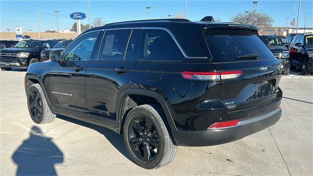 used 2023 Jeep Grand Cherokee car, priced at $33,290