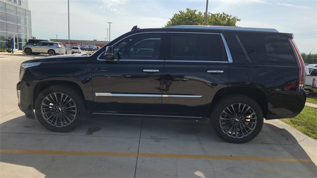 used 2018 Cadillac Escalade car, priced at $40,390