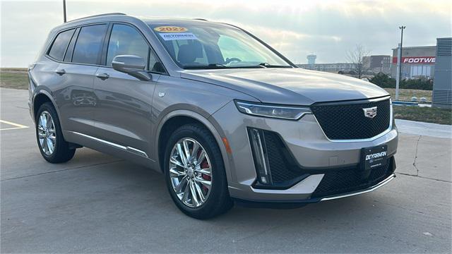 used 2022 Cadillac XT6 car, priced at $46,690