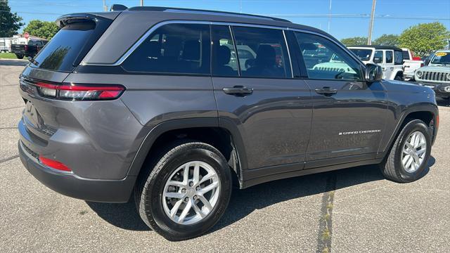 used 2024 Jeep Grand Cherokee car, priced at $39,290