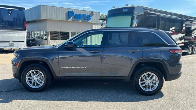 used 2024 Jeep Grand Cherokee car, priced at $39,290