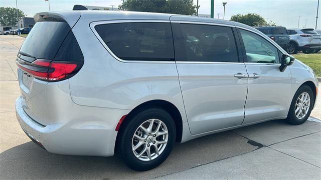 used 2024 Chrysler Pacifica car, priced at $39,990