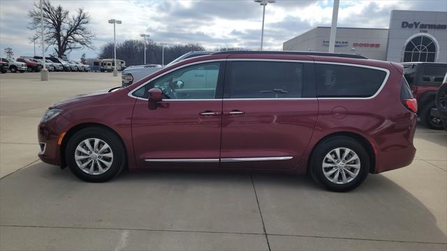 used 2017 Chrysler Pacifica car, priced at $15,490