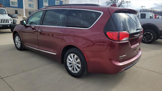 used 2017 Chrysler Pacifica car, priced at $15,490