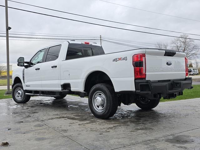 new 2024 Ford F-350 car, priced at $60,933