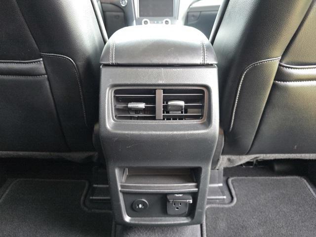 used 2024 Ford Edge car, priced at $29,589