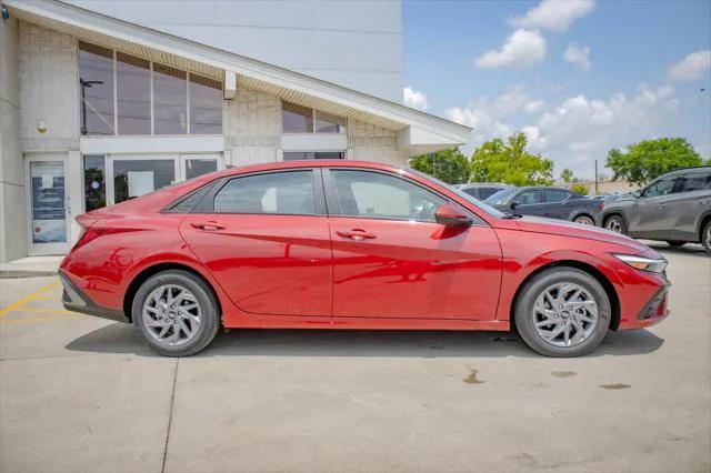 new 2024 Hyundai Elantra car, priced at $24,295