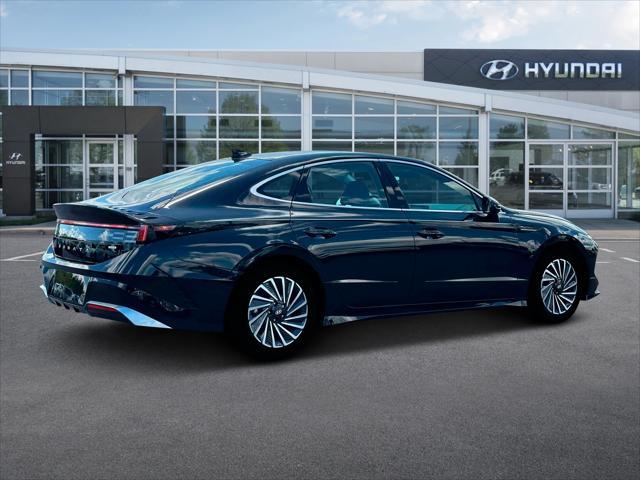 new 2024 Hyundai Sonata Hybrid car, priced at $32,490