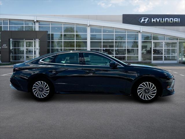 new 2024 Hyundai Sonata Hybrid car, priced at $32,490