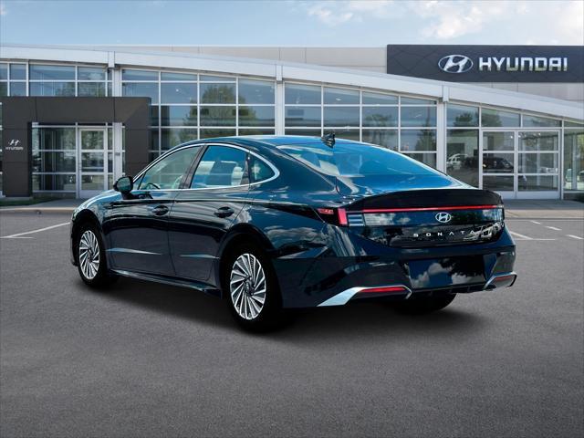 new 2024 Hyundai Sonata Hybrid car, priced at $32,490