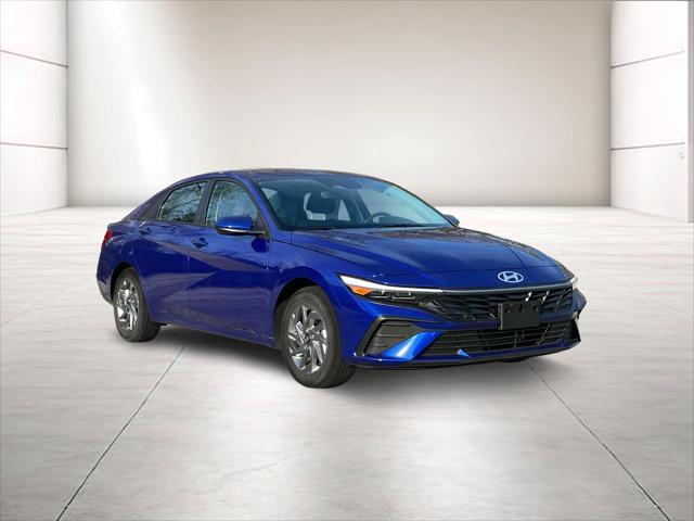 new 2024 Hyundai Elantra car, priced at $24,725