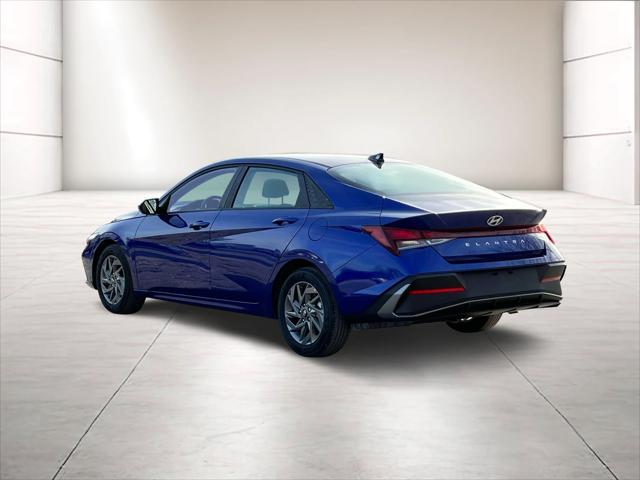 new 2024 Hyundai Elantra car, priced at $24,725