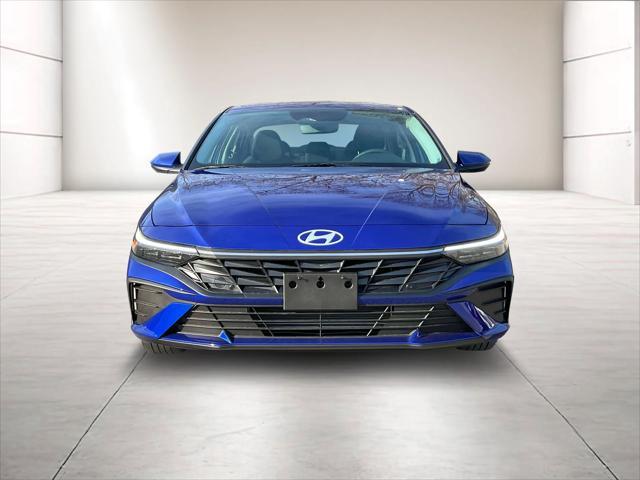 new 2024 Hyundai Elantra car, priced at $24,725