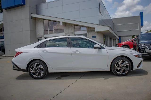 new 2024 Hyundai Elantra car, priced at $26,510