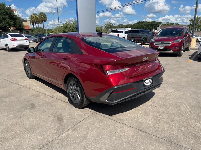 new 2024 Hyundai Elantra car, priced at $24,725