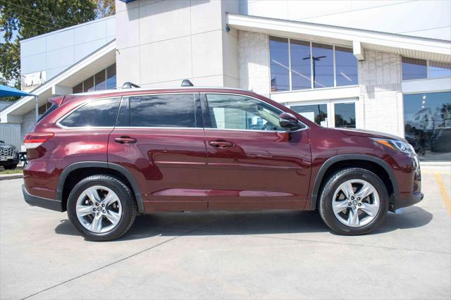 used 2017 Toyota Highlander car, priced at $25,800