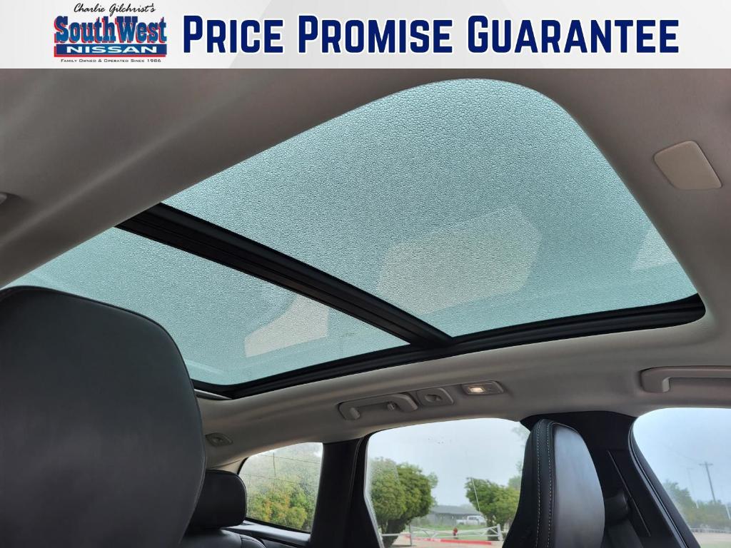 used 2022 Volvo XC60 car, priced at $34,250