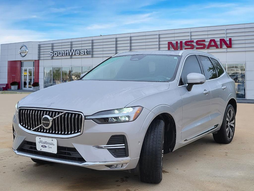 used 2022 Volvo XC60 car, priced at $32,579