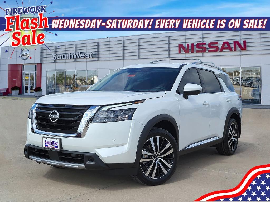 new 2025 Nissan Pathfinder car, priced at $48,709