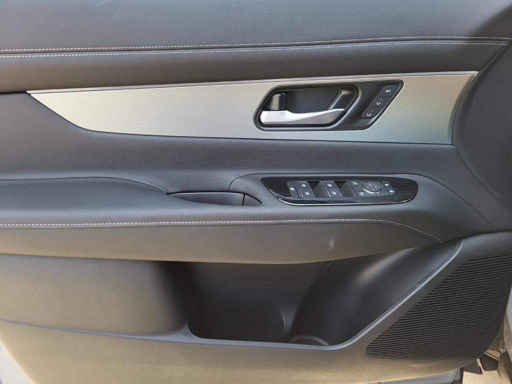 new 2025 Nissan Murano car, priced at $45,722