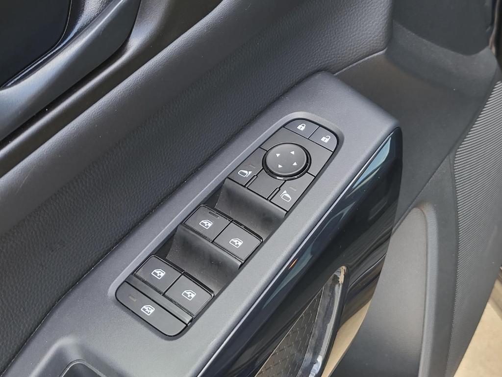 used 2025 Nissan Pathfinder car, priced at $37,298