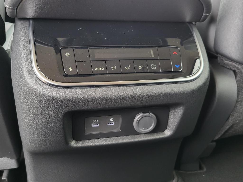 new 2025 Nissan Armada car, priced at $56,254