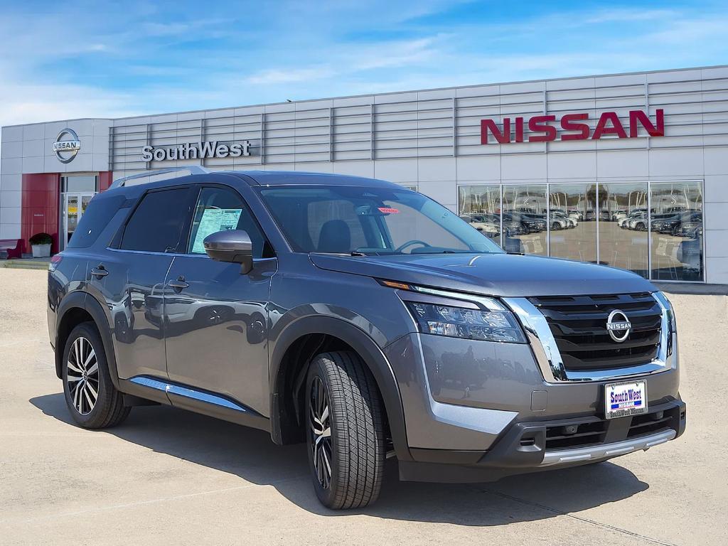new 2025 Nissan Pathfinder car, priced at $48,879