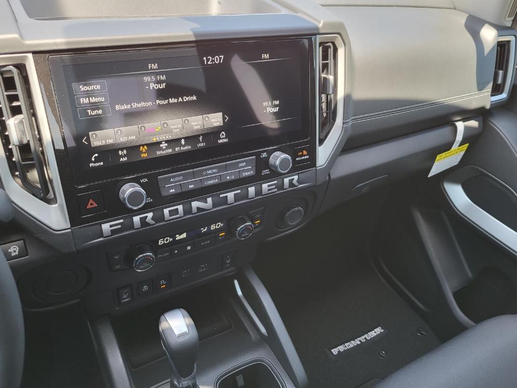 new 2025 Nissan Frontier car, priced at $30,772