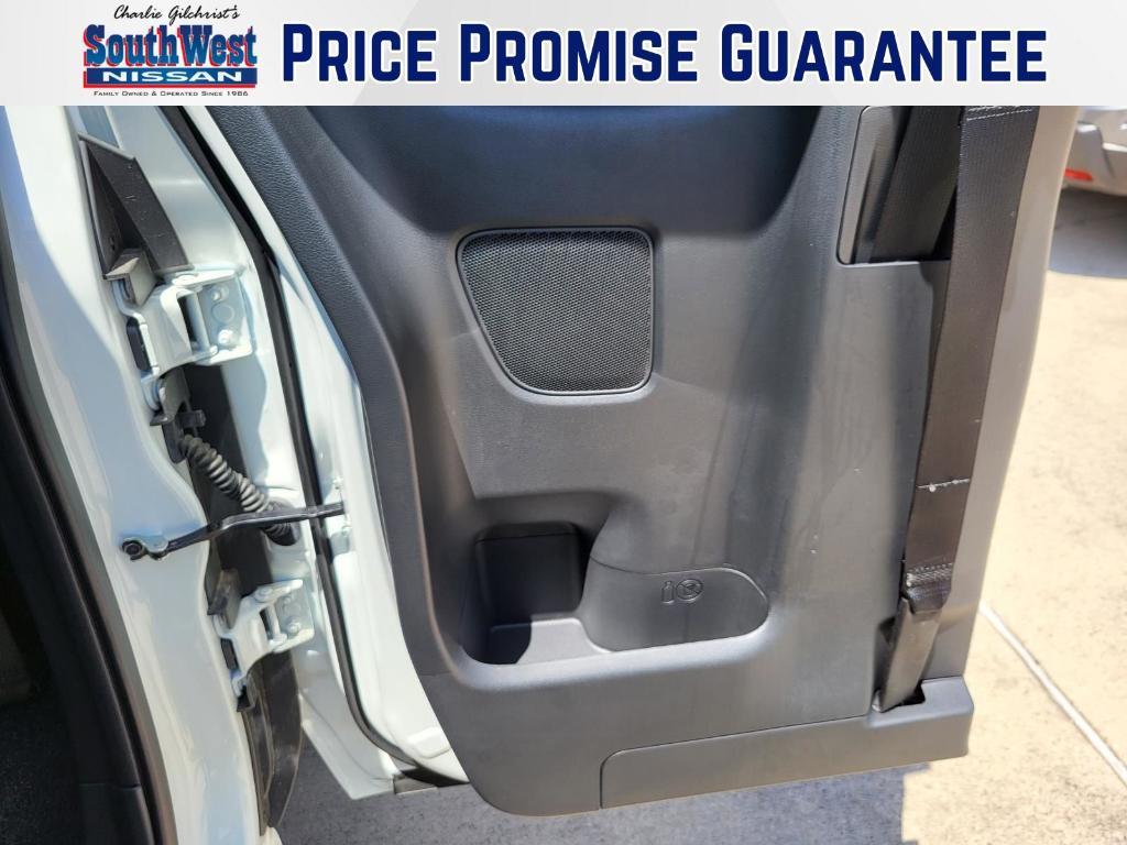 new 2025 Nissan Frontier car, priced at $31,612