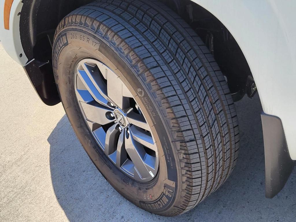 new 2025 Nissan Frontier car, priced at $30,772