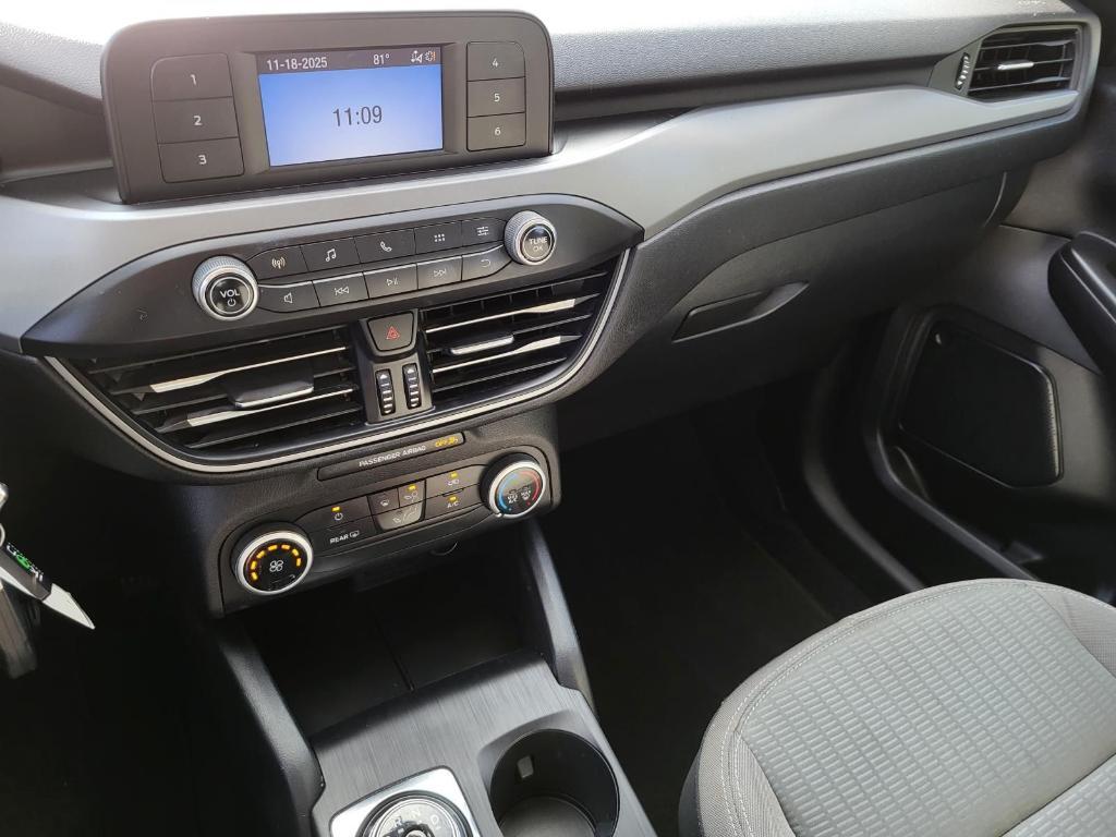 used 2020 Ford Escape car, priced at $10,994