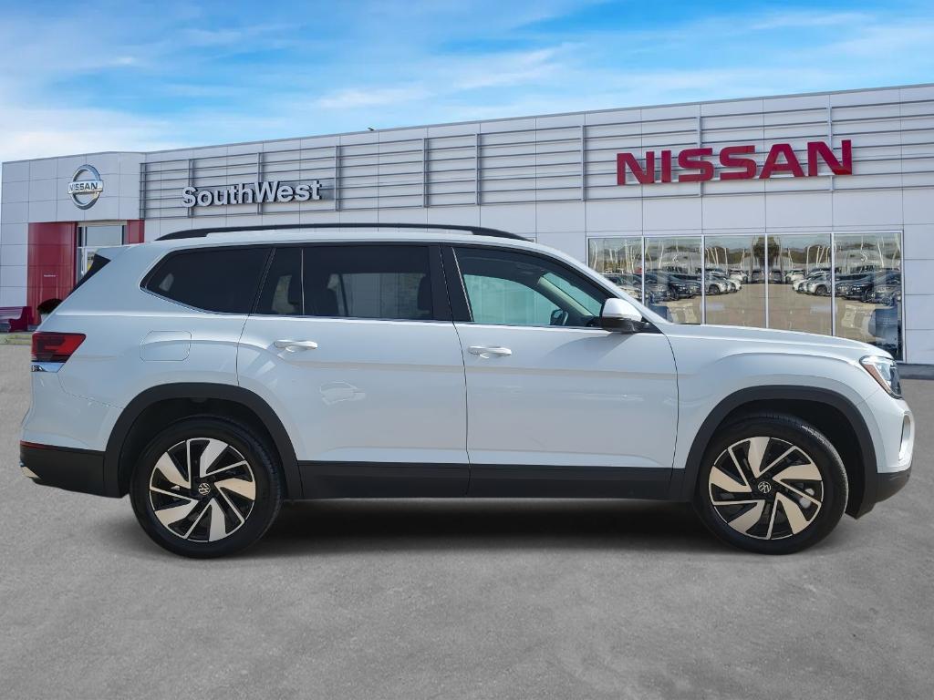 used 2024 Volkswagen Atlas car, priced at $29,817