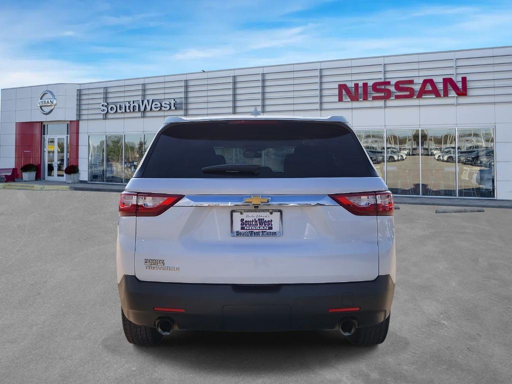 used 2018 Chevrolet Traverse car, priced at $12,421