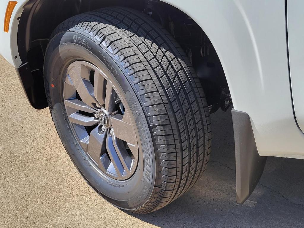 new 2025 Nissan Frontier car, priced at $33,380