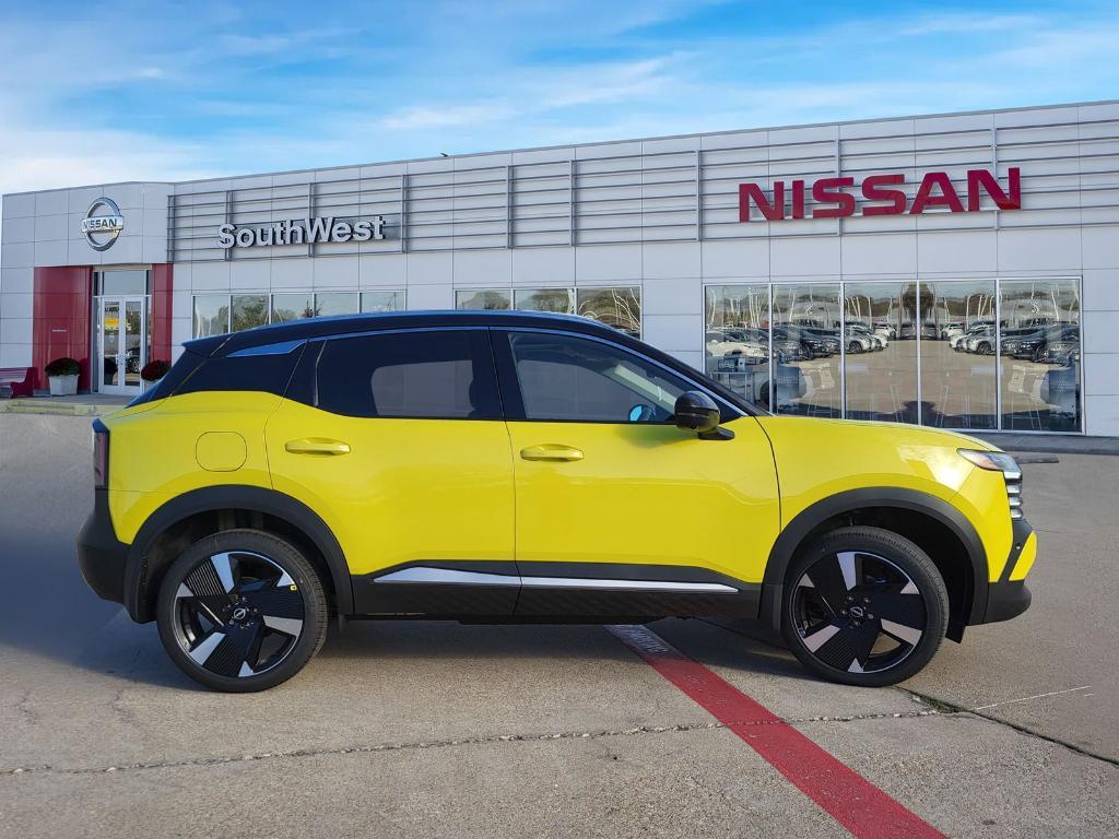 new 2025 Nissan Kicks car, priced at $29,391