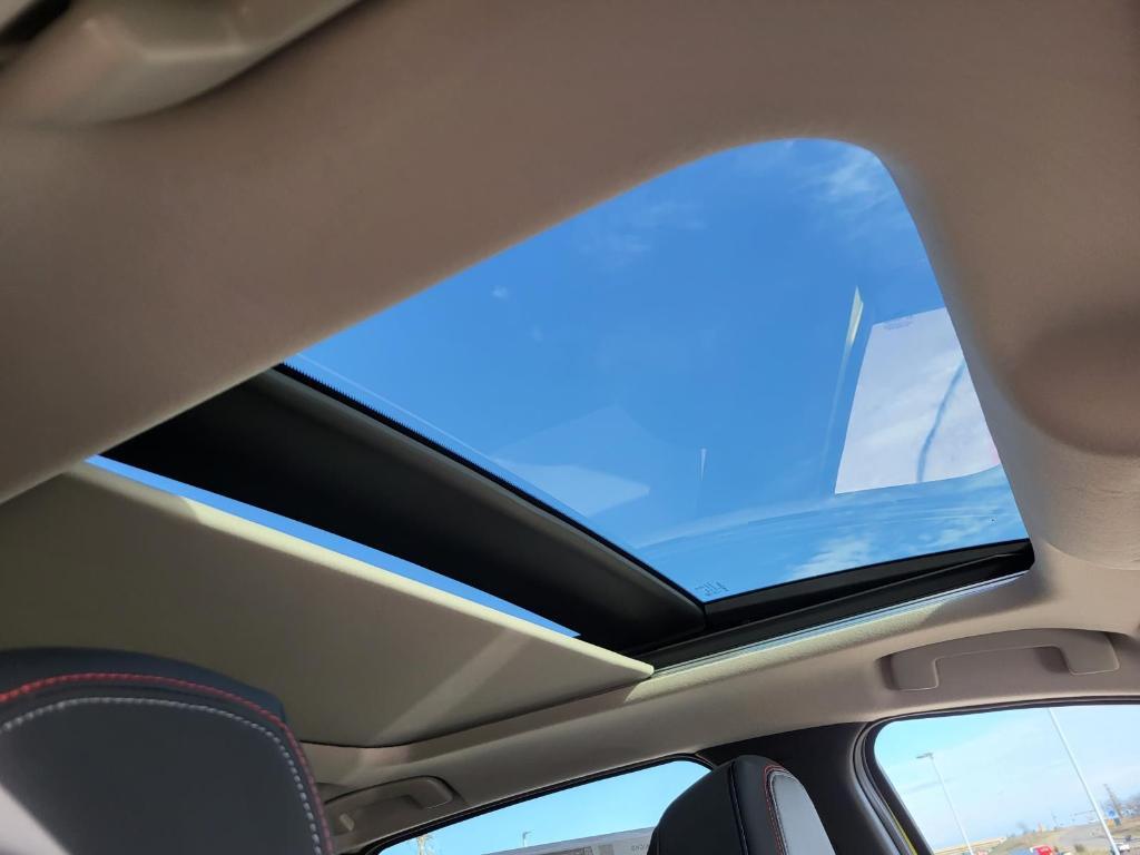 new 2025 Nissan Kicks car, priced at $29,391
