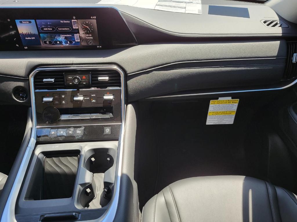 new 2025 Nissan Armada car, priced at $56,154