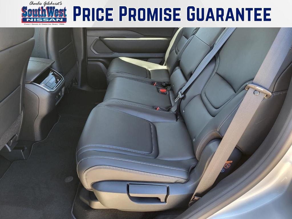 new 2025 Nissan Armada car, priced at $57,154